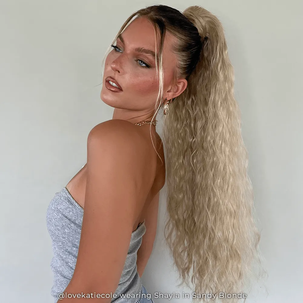 Lara   Shayla