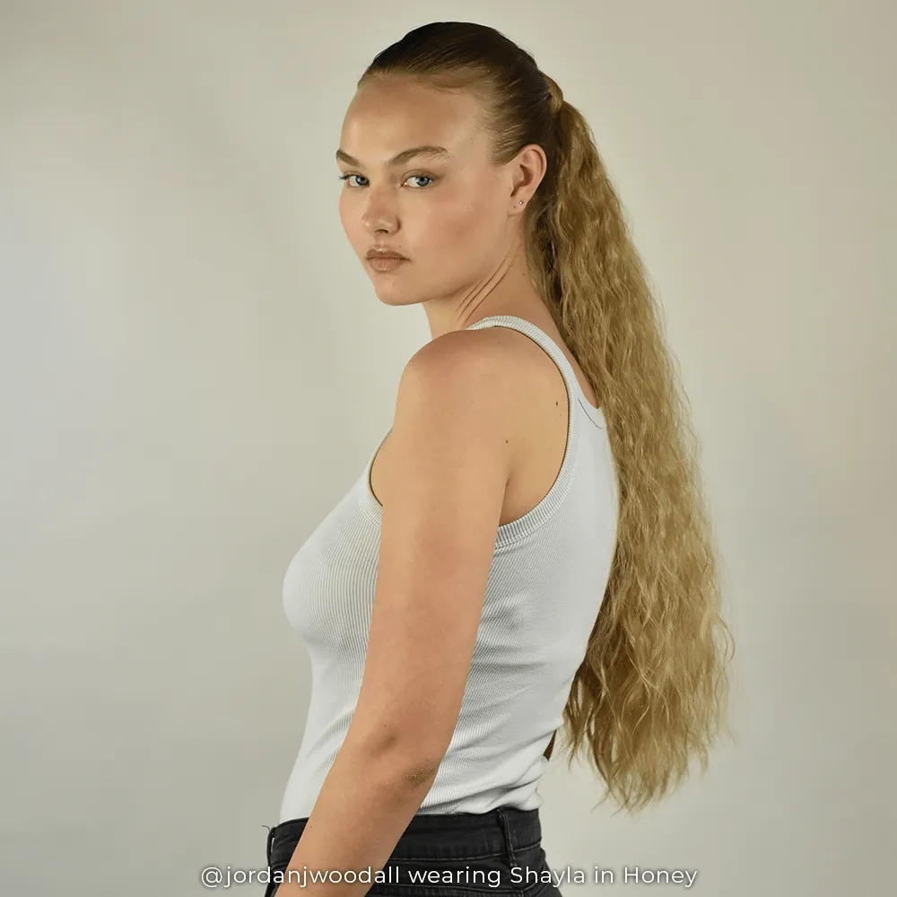 Lara   Shayla