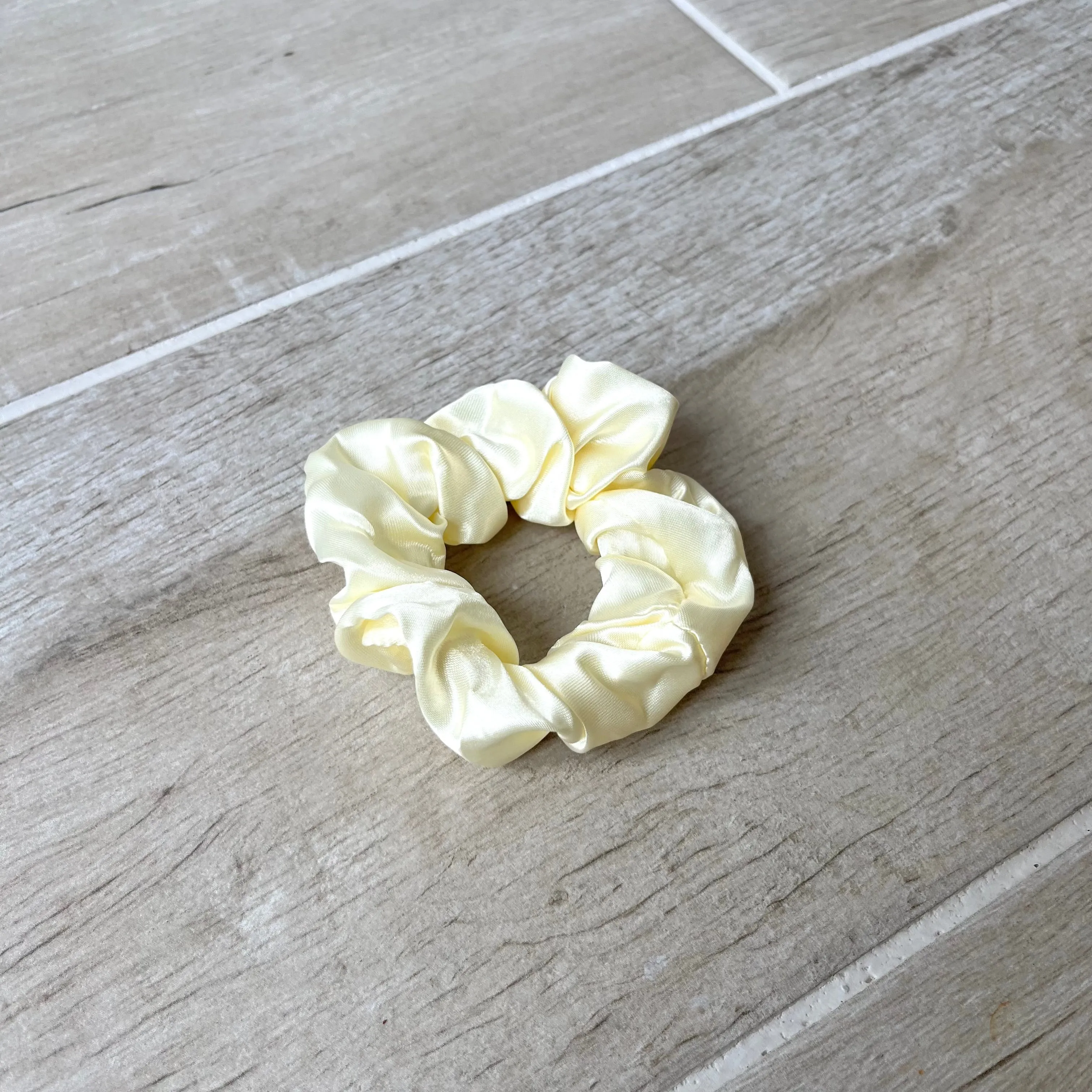 Lemon Scrunchie