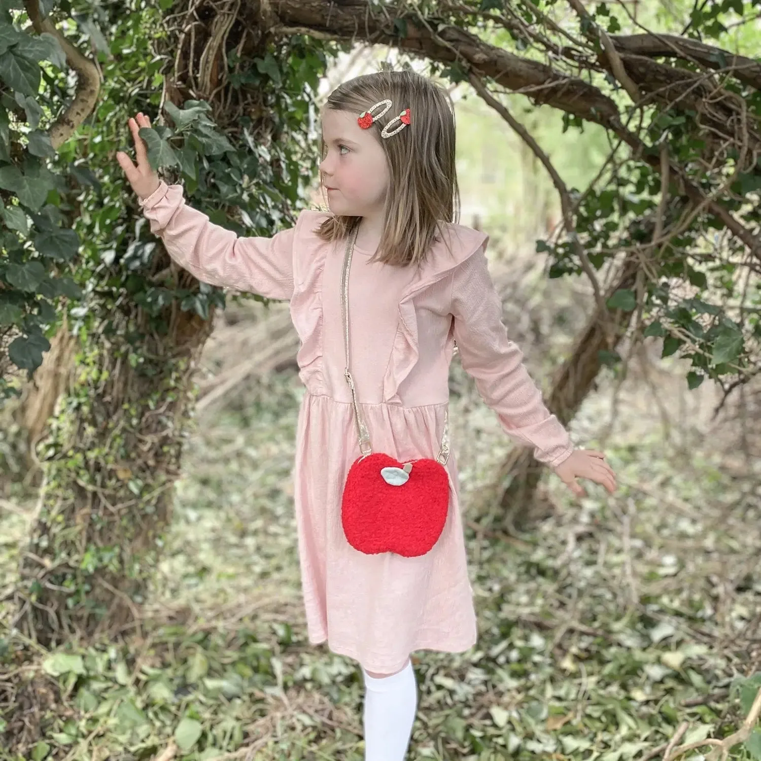 Rosy Apple Clips